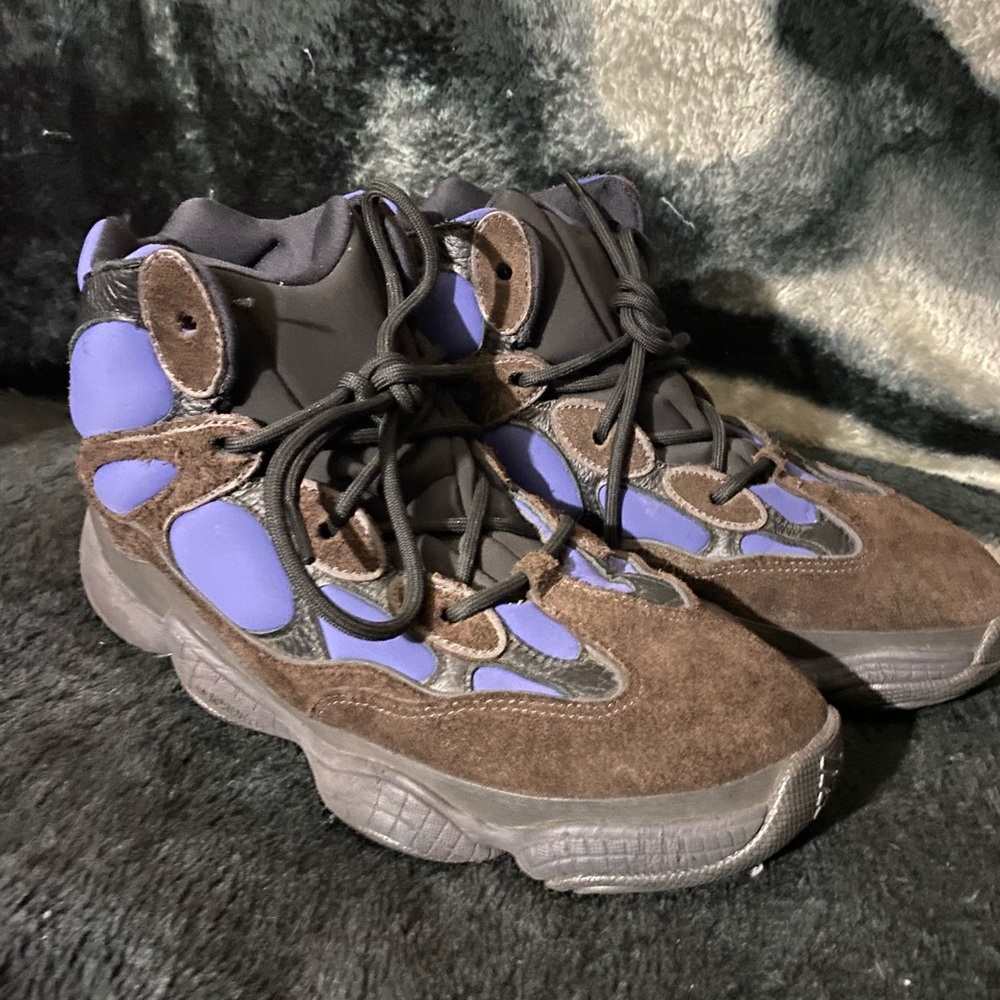 Yeezy 500 High 'Tyrian'